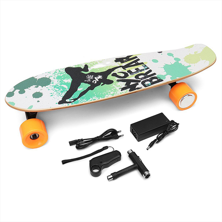 Skateboard elettrici intelligenti pieghevoli a 2 ruote